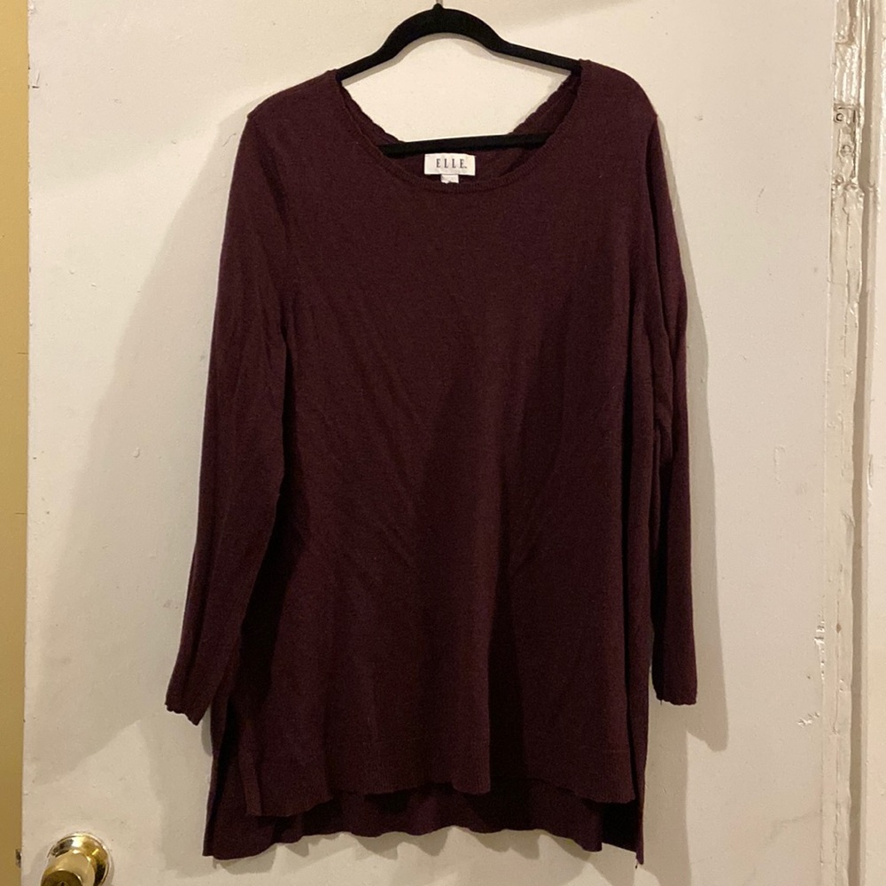 Elle Maroon Sweater Size XL With Bows Down Back
